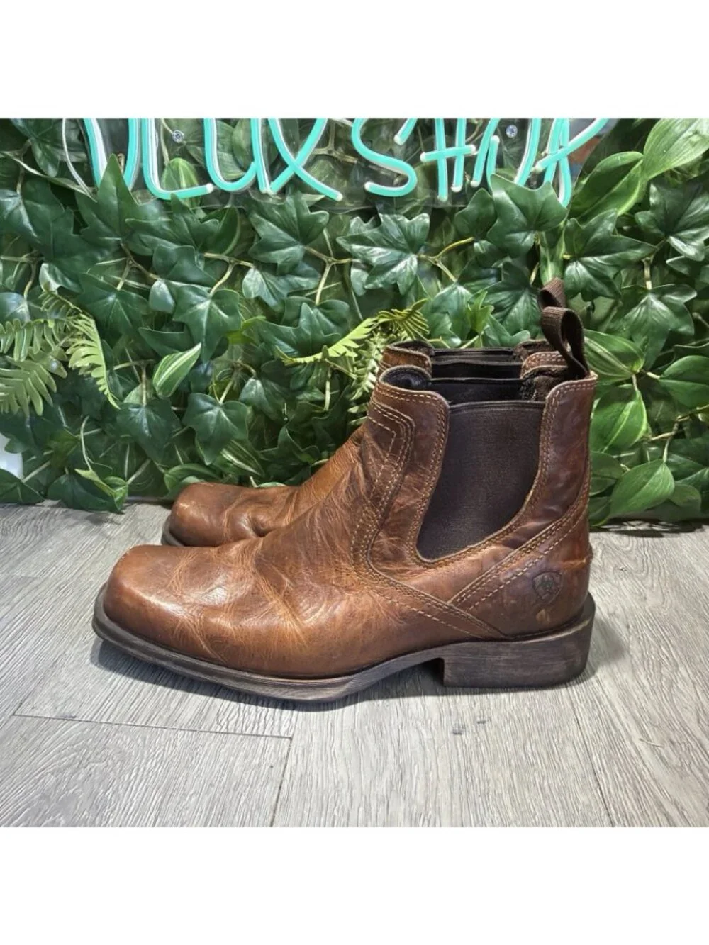 ARIAT BMVY9 Men's Midtown Rambler Boots Barn Brown, Size 9 D Western Square Toe